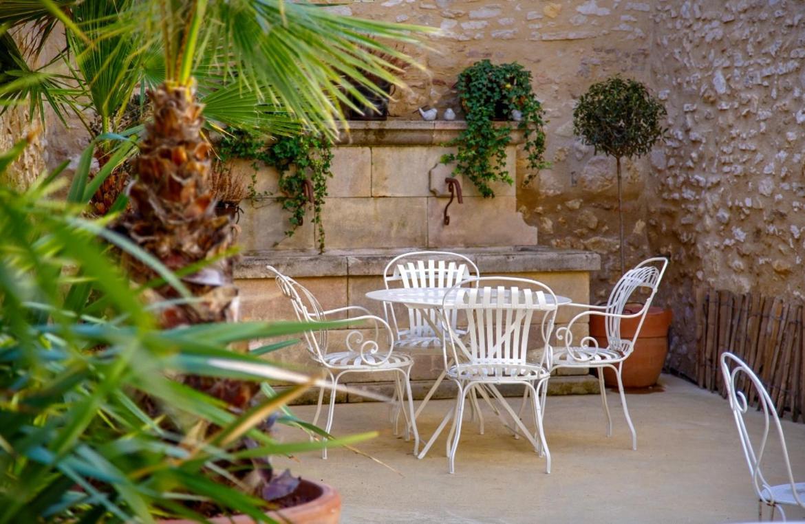 Le 215 Gambetta Boutique Hotel En Provence Кавайон Экстерьер фото